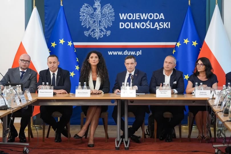 Miliardy dolarów i 40 tys. miejsc pracy w Miękini - Paragraf